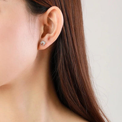 Eyrnalokkar úr sterlingssilfri með loppum – með glitrandi sirkonsteinum