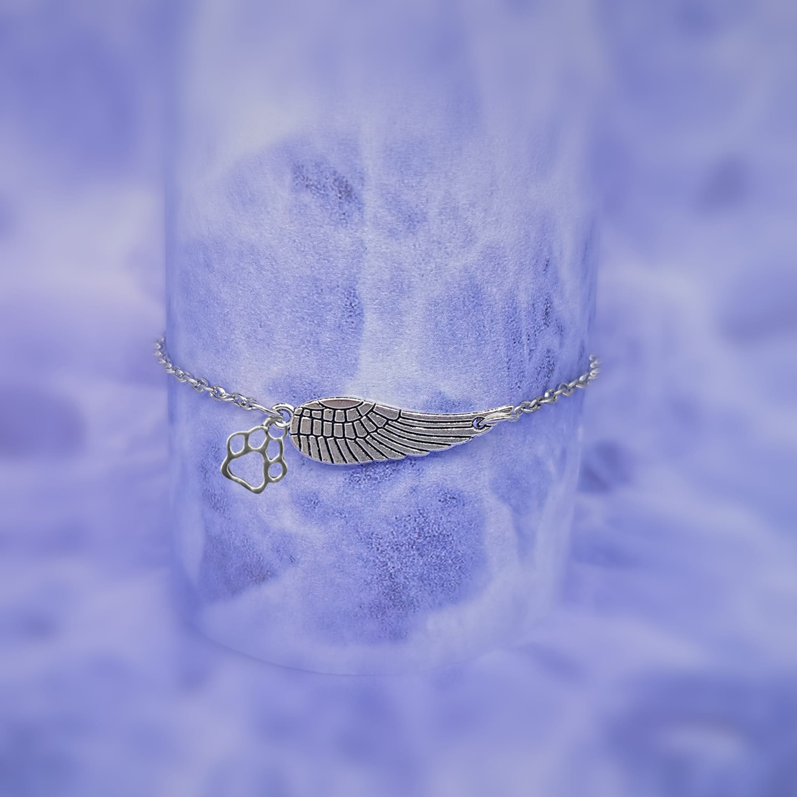 Silfurminningararmband með englavængjum og loppuförum | Handgert