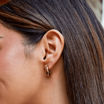 Audrey gullhringlaga eyrnalokkar