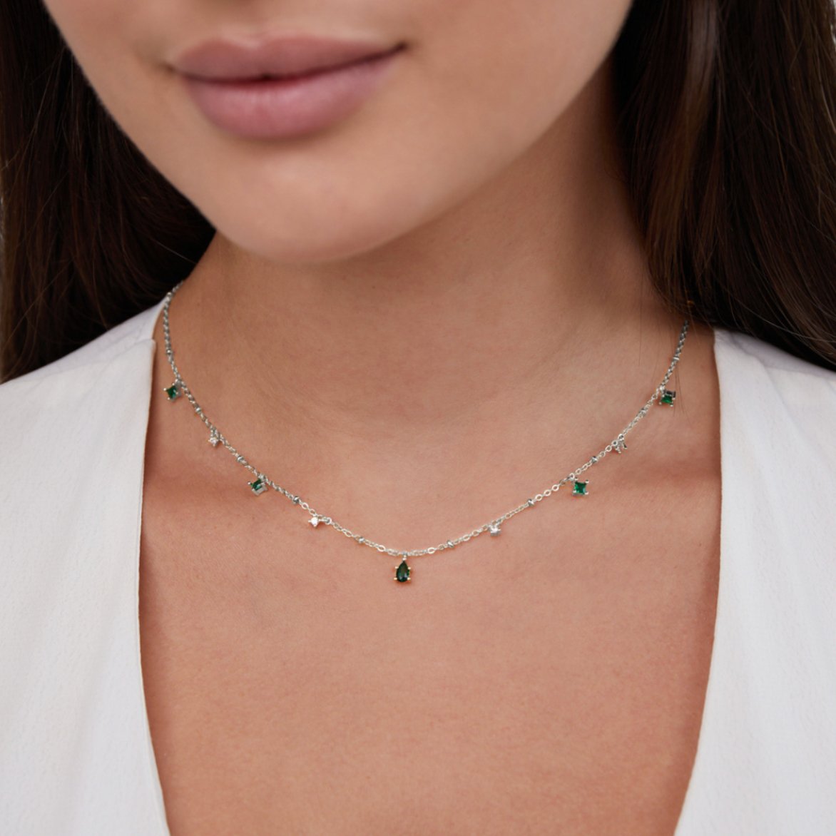 Emily silfurhálsmen með kristöllum