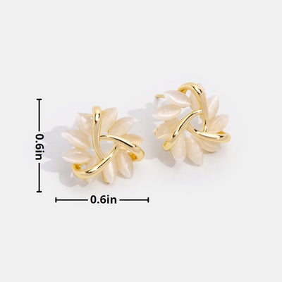 Gull eyrnalokkar með ópalblöðum